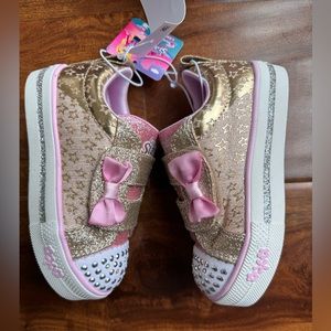 Skechers Light up Baby Girl Shoes Size 7